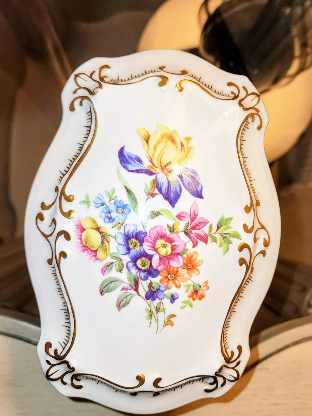 J L MENAU PORCELAIN TRINKET BOX